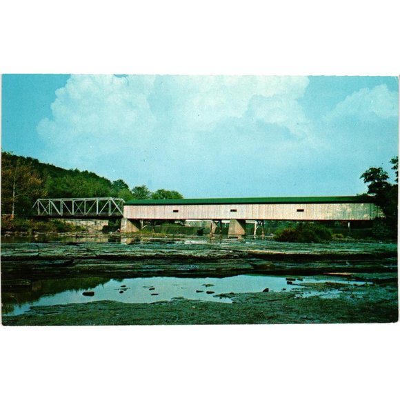 Grand Bridge Grand River Ohio Postcard Travel Souvenir Unposted Covered Bridge - Picture 1 of 2
